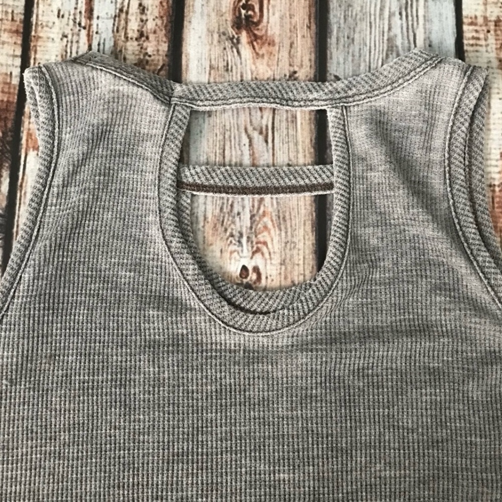 Ragdoll & Rockets Gray Ribbed Cutout Tank Top ~ (10-12) - Picture 6 of 8